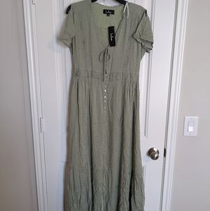 Lulu's maxi dress